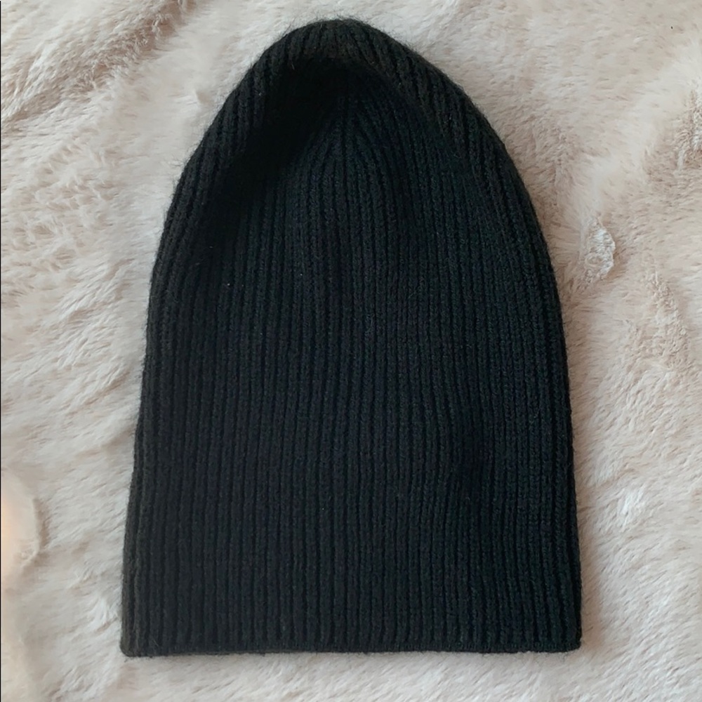 COPY - Black knit beanie